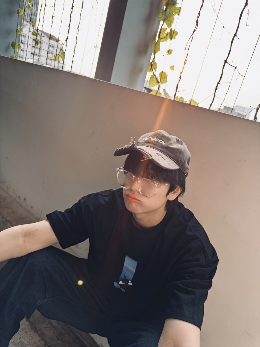 Mr.Ponpon นายภณ🐰 tweet media