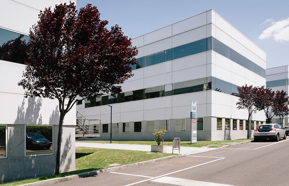 AxisProperty1's tweet photo. Desde AXIS Property hemos intervenido, de forma exitosa, en la comercialización de dos operaciones de arrendamiento de oficinas en el mes de marzo, uno de 850m² en Aravaca y otro de 1.000m² en Getafe.

#oficinas #consultoriaoficinas #alquileroficinas #somosequipo https://t.co/2j7Q2xPXt5