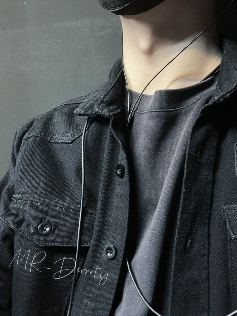MR_Dirrrty's tweet photo. 這幾天的嗓音⋯簡直⋯
不可以隨意對女生說話🤫 https://t.co/ngHs0XnbbH
