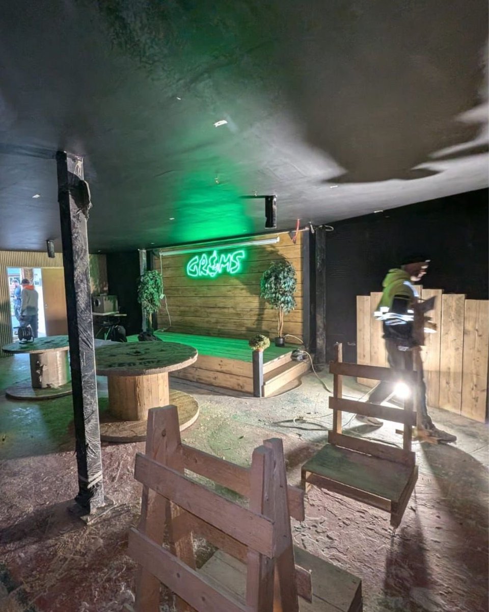 gramsmedical's tweet image. THE TEAM'S HARD AT WORK, GETTING THINGS MOVING IN THE LOUNGE... WE'RE NEARLY THERE! 🔨💥

STAY TUNED, THE BEST IS YET TO COME. 🔥
 
#birminghamevents #comingsoonbham #loungevibes #communityspace #chillspot #localbusiness #birminghamnightlife #hiddengem #cityvibes