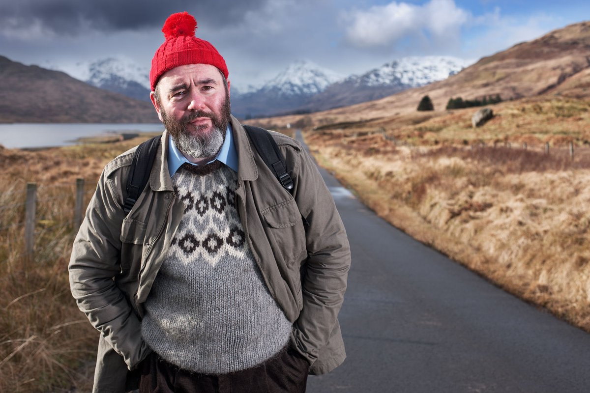 MAGNETMagazine's tweet photo. Happy birthday @AidanJohnMoffat (#ArabStrap). Here’s a hug and a pint. Read our review of @ArabStrapBand’s essential 2005 album: https://t.co/BjyxKSiMe2 https://t.co/FtONYXtolY