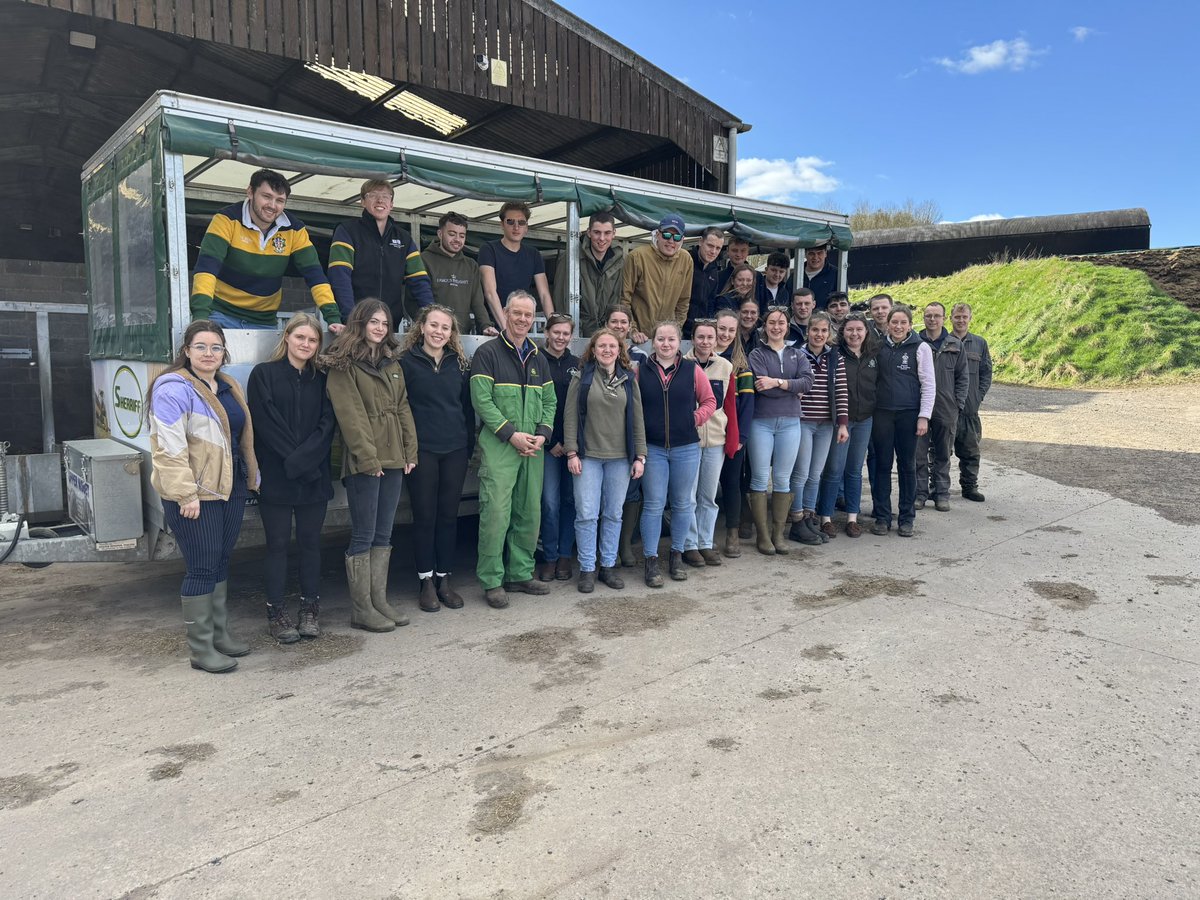 Robert Neill (@uppernisbet) on Twitter photo First farm visit of the year, great to encourage the next generation of farmers <a href="/NFUStweets/">NFU Scotland</a> First farm visit of the year, great to encourage the next generation of farmers <a href="/NFUStweets/">NFU Scotland</a>