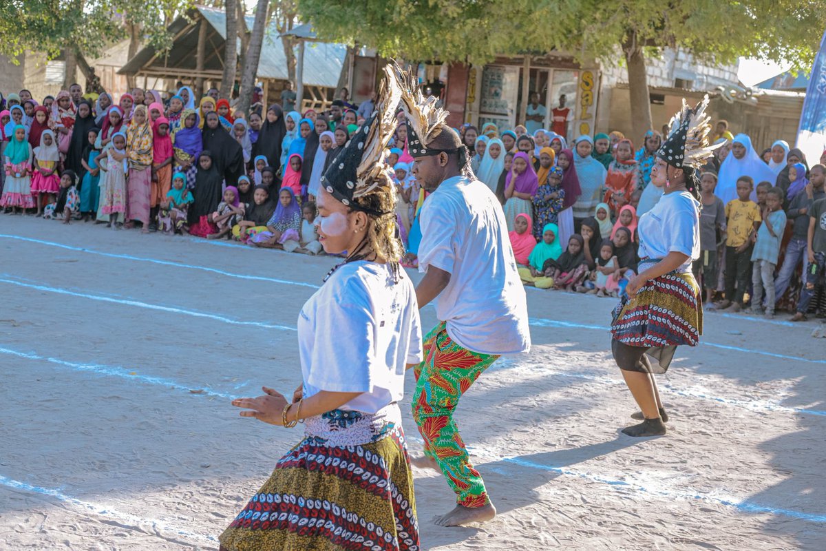 At T-MARC, we use edutainment to drive change—blending 🎤 music, 🎬 drama &amp; 📚 storytelling to spark conversations on health &amp; behavior. When communities are engaged, change happens! #tmarctanzania