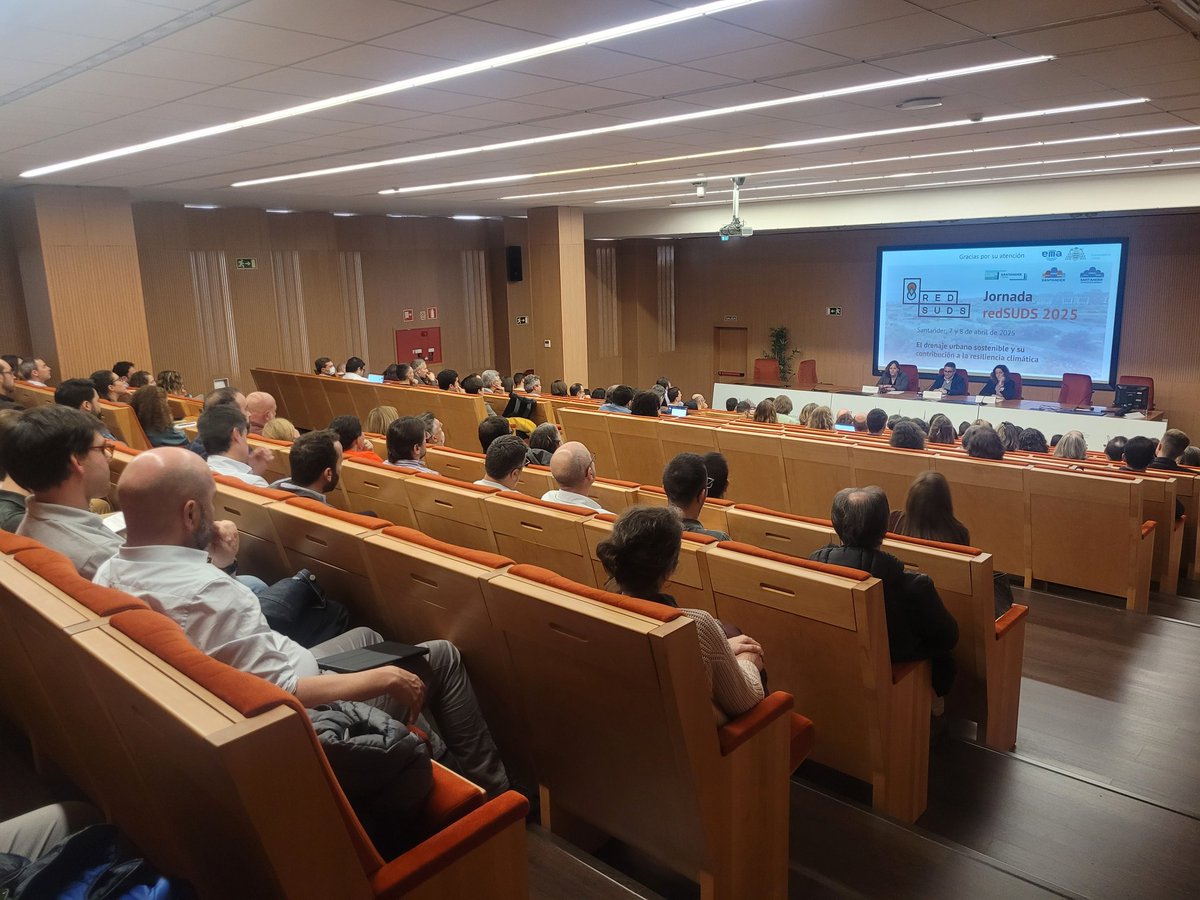 Hidrostank's tweet photo. Hay muchas ganas de #SUDS!!!!

Enhorabuena a @redSUDS por el éxito de la jornada! 

Para @Hidrostank ha sido una gran  oportunidad para presentar nuestras soluciones para drenaje urbano, especialmente nuestra plataforma para su monitorización! https://t.co/UtfEbWlYeE