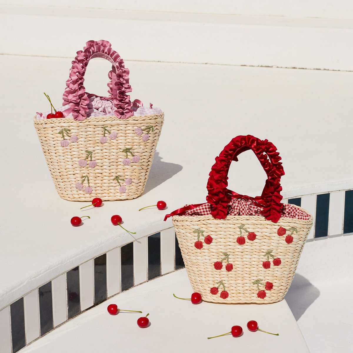 メゾンドフルール　チェリーカゴバッグ　さくらんぼ メゾンドフルール チェリーカゴバッグ さくらんぼ Maison de FLEUR on X