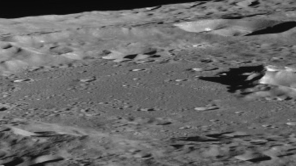 GravityNotFound's tweet photo. South Korea tested prototype moon rovers in the former Hamtae mine, showcasing technology that may advance space mining. This step marks significant progress in the country's space exploration endeavors. 🌕🚀 #SpaceMining #Innovation https://t.co/pHFjlRyWI3