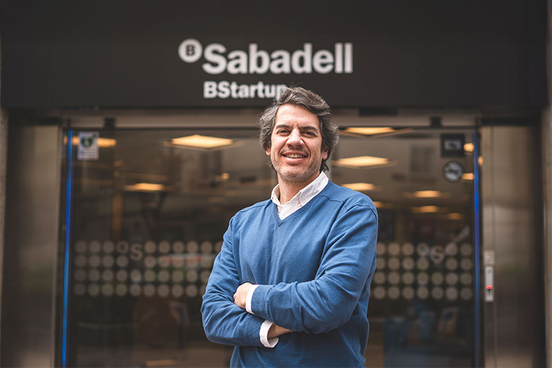 Carlos Kuchkovsky, cofundador y CEO
<a href="/QCentroidLab/">QCentroid</a>: “Decidimos organizar una compañía que pudiera democratizar y acelerar el acceso de la computación cuántica al mayor número de compañías posibles”. sab.to/4lndweO