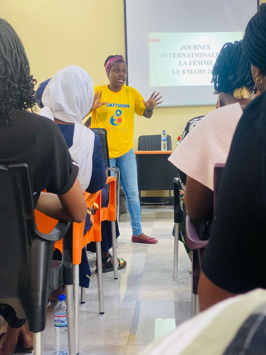 safrdcongo's tweet photo. Un échange enrichissant s'est tenu ce vendredi 14 mars 2025 avec les étudiants de l'ISTM/GOMA cela sous la thématique relative à la prévention des conséquences liées à la consommation d'alcool durant la période de la grossesse. Un intérêt particulier s'est fait voir. https://t.co/NkAVryWPEJ
