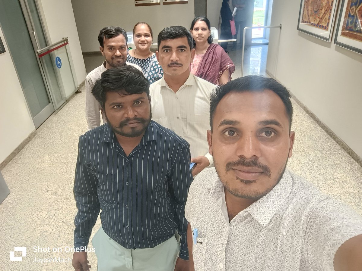 machhij9924's tweet photo. આજ રોજ માન શિક્ષણમંત્રી @kuberdindor જીની ગાંધીનગર ખાતે ટેટ 1 વિધ્યાસહાયક ભરતીમાં જગ્યાઓ વધારવા માટે મુલાકાત લેવામાં આવી. ટેટ 1 પાસ ઉમેદવારોની લાગણી અને માંગણી સમજી ચાલુ વિધ્યાસહાયક ભરતીમાં જગ્યાઓ વધારવામાં આવે એવી @Bhupendrapbjp
જીની સરકાર પાસે આશા અને અપેક્ષા.@hdraval93 https://t.co/QvBKXnA8Rq