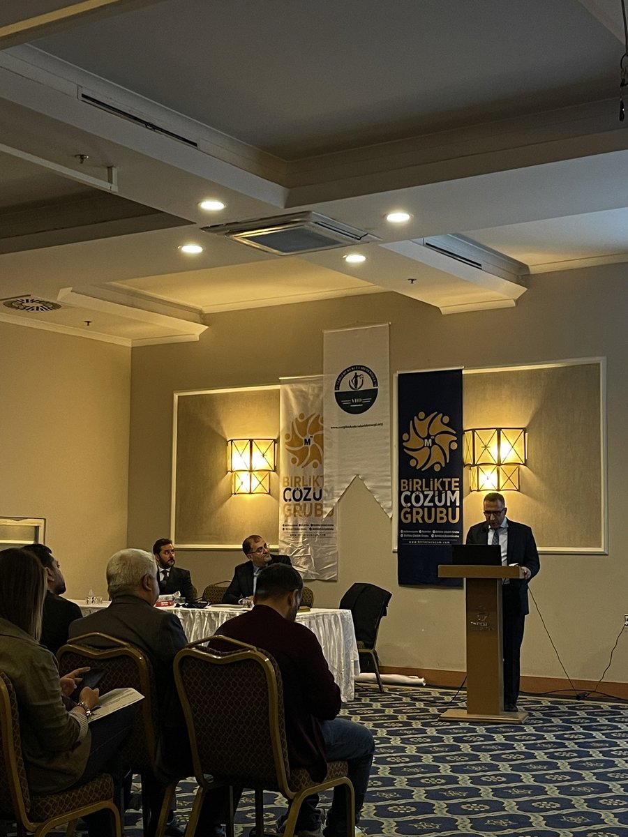 Birlikte Çözüm Grubu’ndan Mesleki Gelişime Katkı!

“İndirimli Kurumlar Vergisi” ve “Güncel İncelemeler” eğitimini başarıyla tamamladık.Katkılarından dolayı YMM Selçuk Kocaaslan ,Vergi Müfettişi Ahmet Altun ve Mehmet Derici’ye katılım sağlayan tüm meslektaşlarımıza teşekkür ederiz
