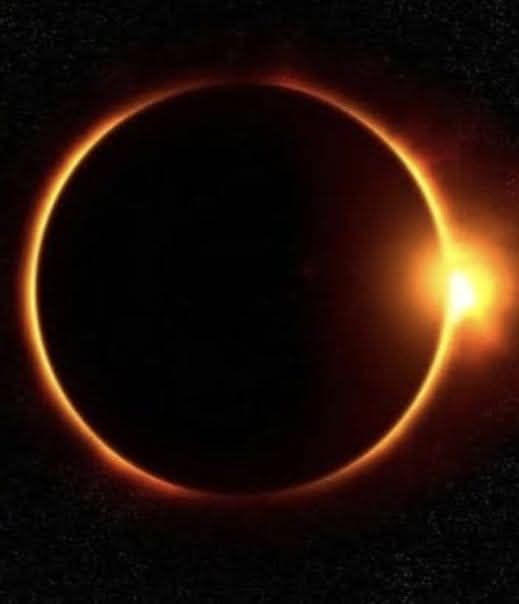 misanmiguel's tweet image. Del baúl.
#EclipseSolar1991
#EclipseSolar2024
