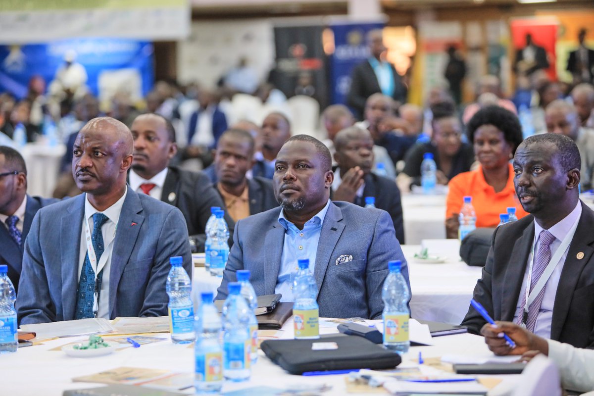 BavuleOfficial's tweet photo. There has been increased production of goods among the people in the villages due to Emyooga &amp; the Parish Development Model initiatives, but limited markets &amp; low prices remain the main challenges to people’s prosperity.:-Rt Hon @TodwongR #SecretaryGeneralDelivers https://t.co/xye90i50dP