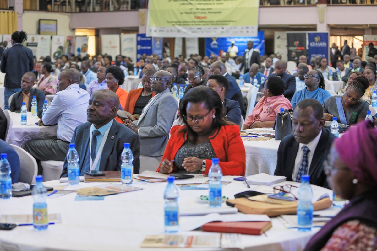 BavuleOfficial's tweet photo. There has been increased production of goods among the people in the villages due to Emyooga &amp; the Parish Development Model initiatives, but limited markets &amp; low prices remain the main challenges to people’s prosperity.:-Rt Hon @TodwongR #SecretaryGeneralDelivers https://t.co/xye90i50dP