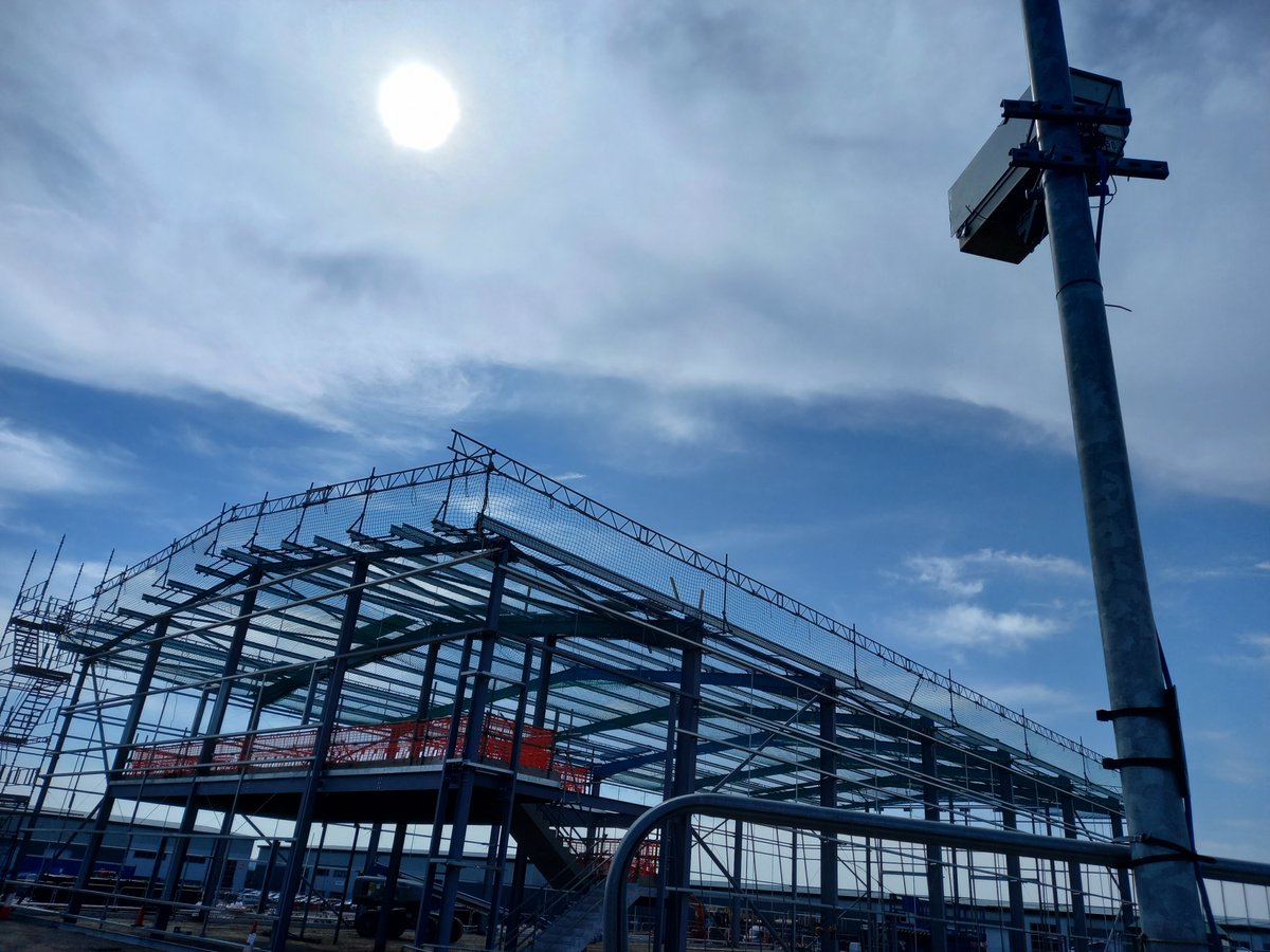 regenology's tweet photo. Just one of our many, many time-lapse cameras out on construction sites around the UK! This shot comes from the Midlands this week, capturing the midday sun! ☀️

#timelapse #camera #construction #ukconstruction https://t.co/KRmtG96Qu3