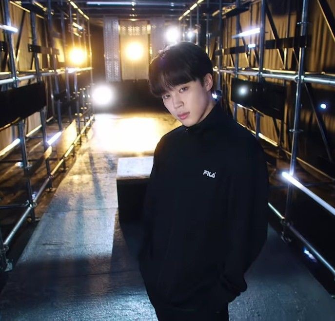 prettypjimin's tweet photo. looking so gorgeous https://t.co/Dy7rb1nJi4