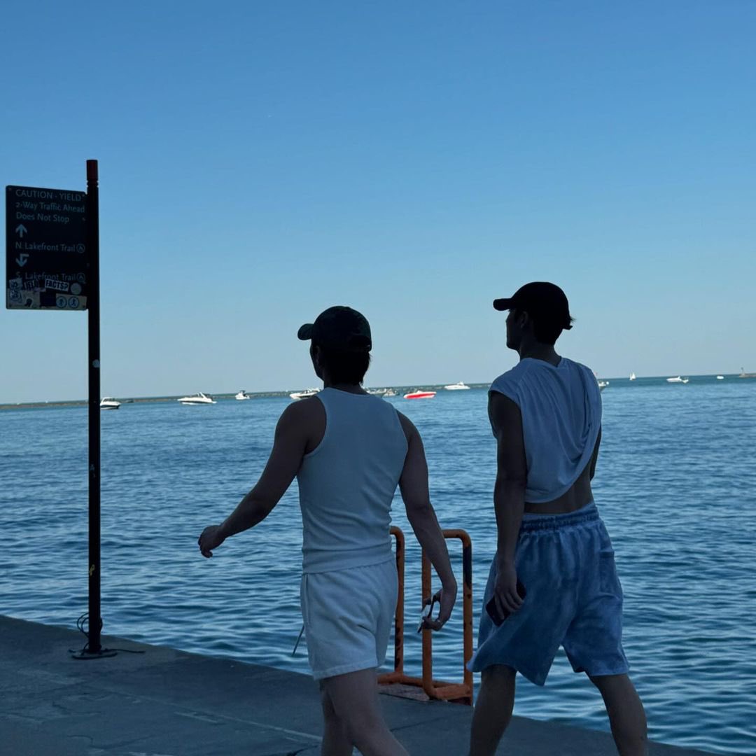 yanniee_n's tweet image. HAWAII                                                CHICAGO
BERLIN                                                 MEXICO