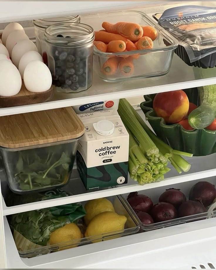 vnnylla's tweet photo. Go healthy shopping : food poll!
(Low calorie food)
────୨ৎ────୨ৎ──────
                                  ⇊
#edtwt #mealspo #thinspo #foodpoll https://t.co/IPmxoM87hx
