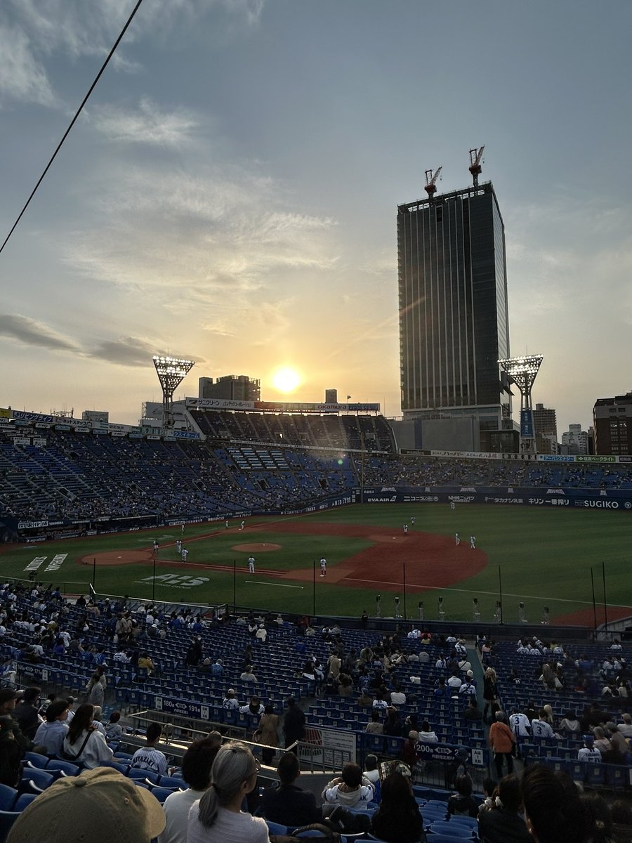 9micho's tweet photo. #横浜スタジアム
 #JustaDriver
 #IhaveAnEarlyShiftTomorrow https://t.co/mQ8OLMLI2y