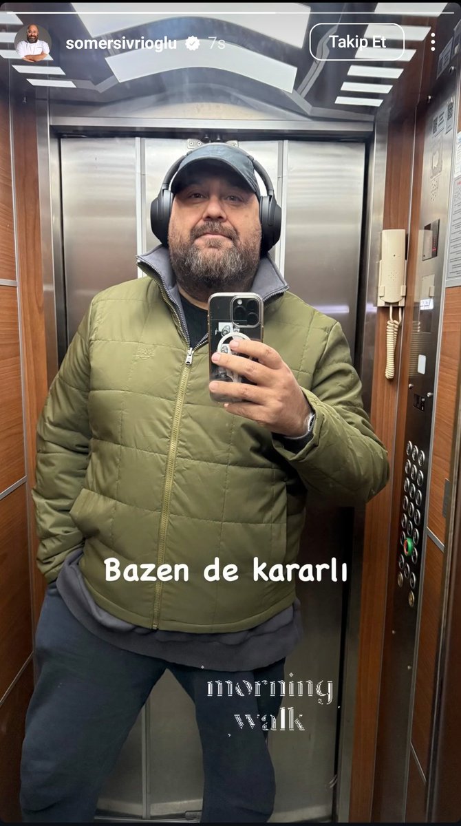 soldaki_sifir9's tweet photo. Attığı storye bakın. Ölüyorum https://t.co/y8ds4gWMhX