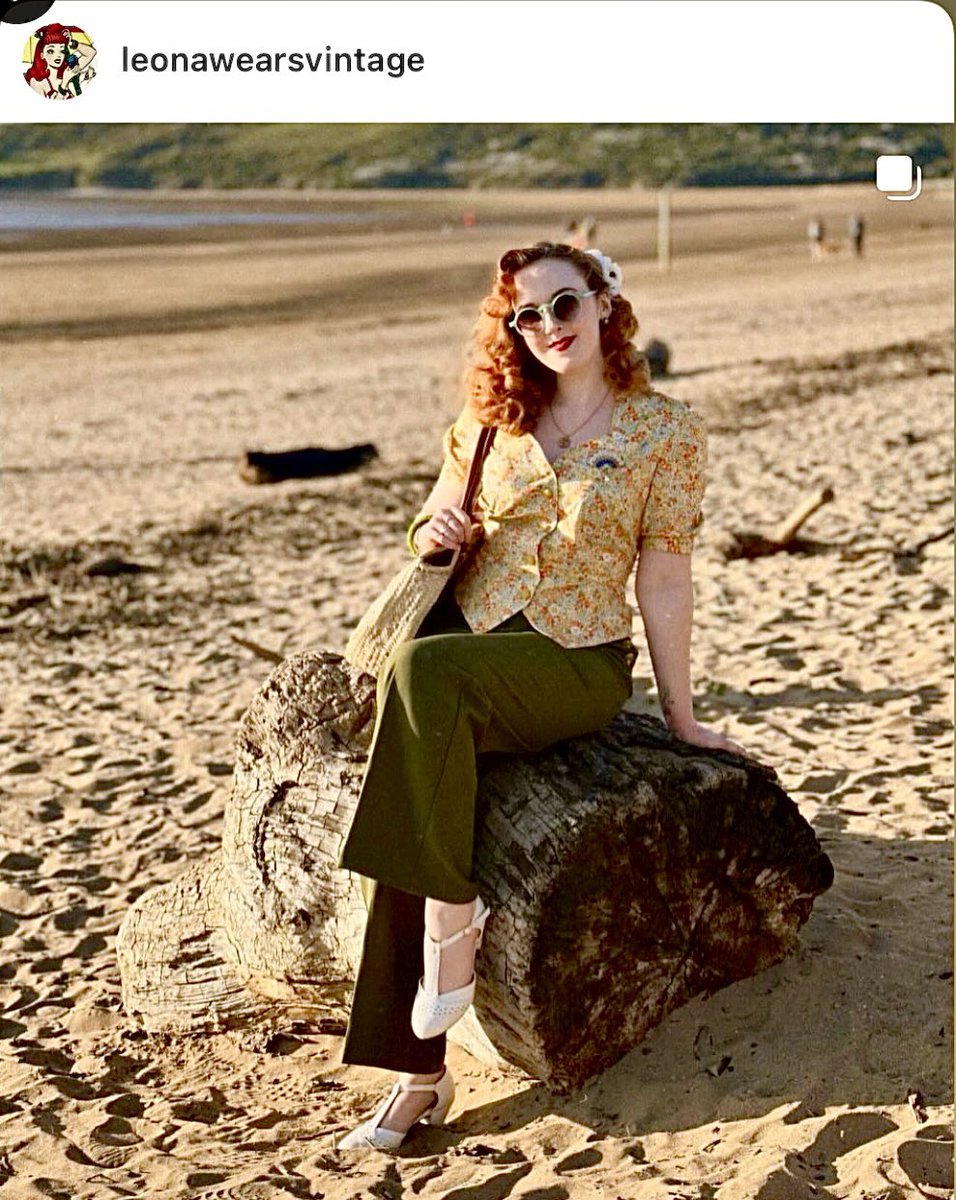 janicebernard65's tweet photo. My vintage girl. #Vintage #Vintageclothes #Vintagedaughter #BeachVibes #Springtime #Beachwalks ❤️ https://t.co/HRWmDygnOX