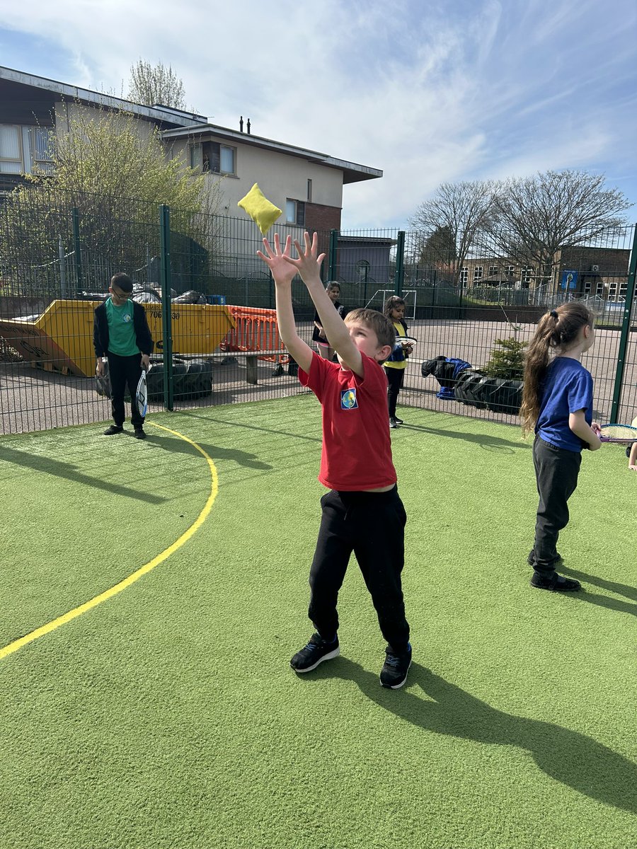 Mrs Ward 🌻 tweet media