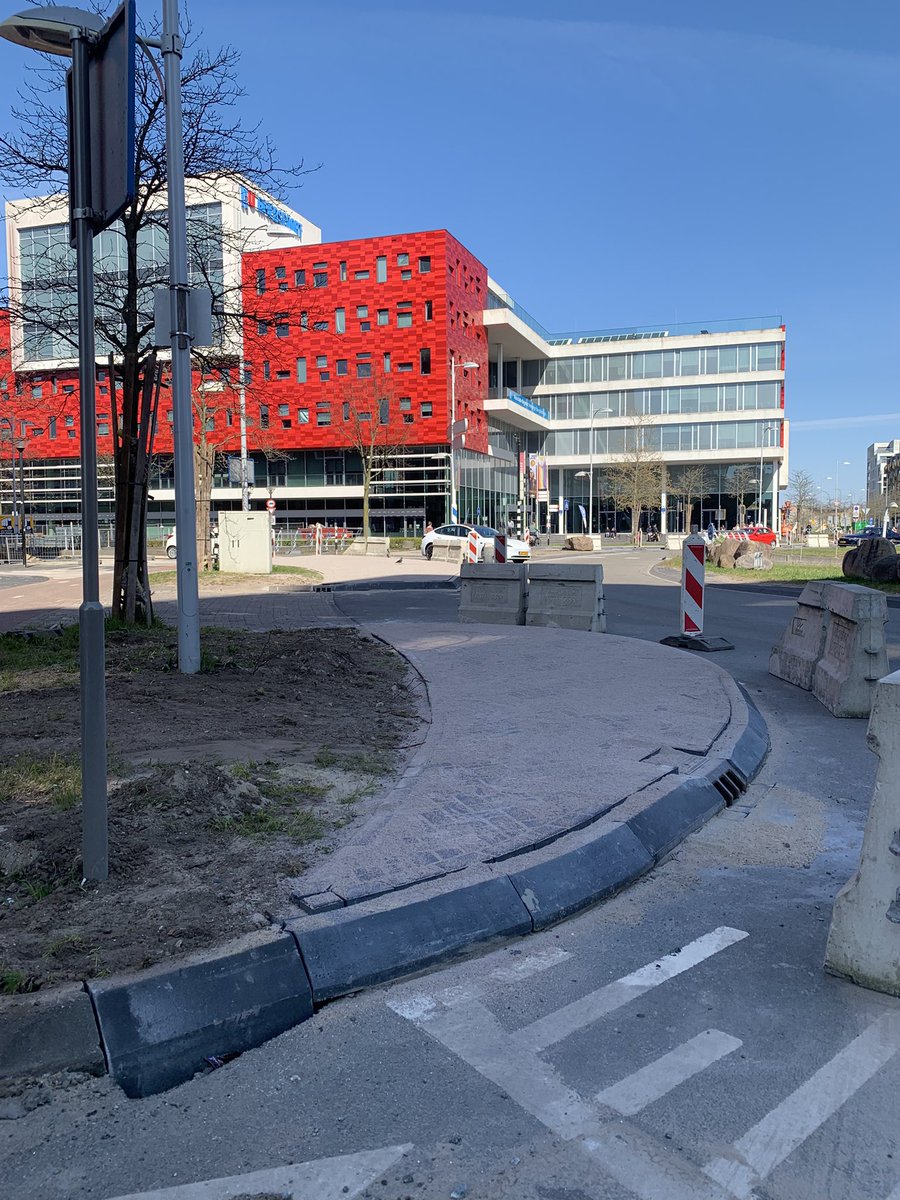 Wim van Rooijen tweet media