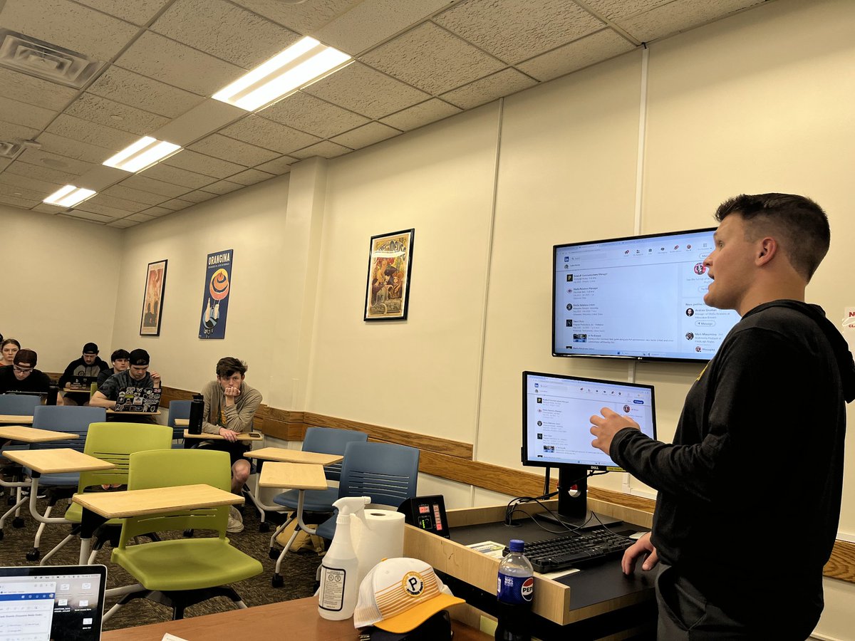 Two of our most notable (and recent!) Sports Information and Media alumni visited Prof. Healy's Media and Sports class ahead of the Pittsburgh Pirates' 2025 home opener — Pirates Social Media Coordinator Grace Heidinger and Baseball Communications Manager Luke Henne. Thanks both!