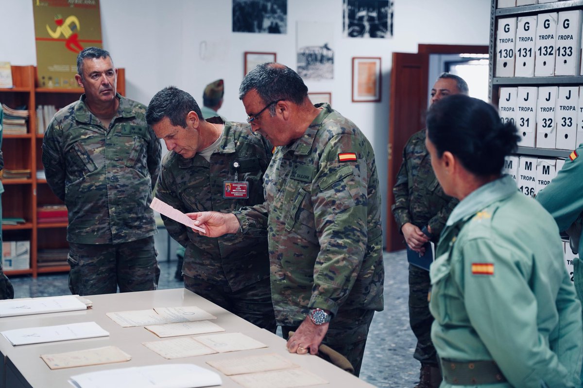 Comandancia General de Melilla tweet media