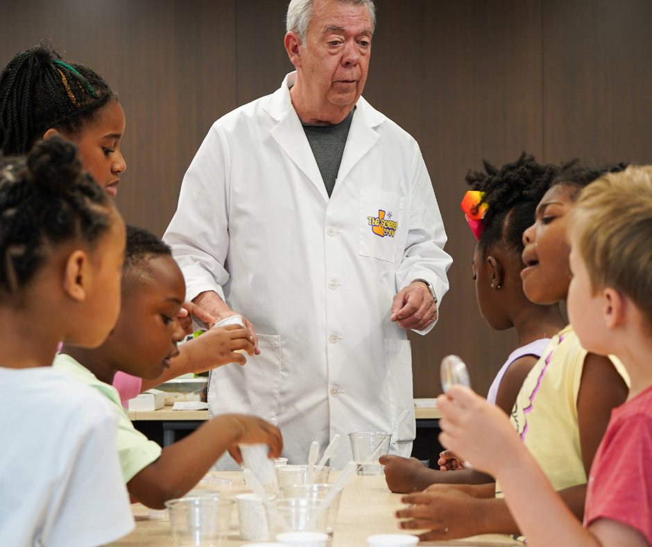 YWCAMinneapolis's tweet image. "The children are more excited to learn about science than ever!"

Play-based learning fuels curiosity! Thanks to #PNCGrowUpGreat, preschoolers explore STEM with hands-on field trips—building a love for discovery. bit.ly/3X2uYuL

#PlayBasedLearning #STEM #EarlyEducation