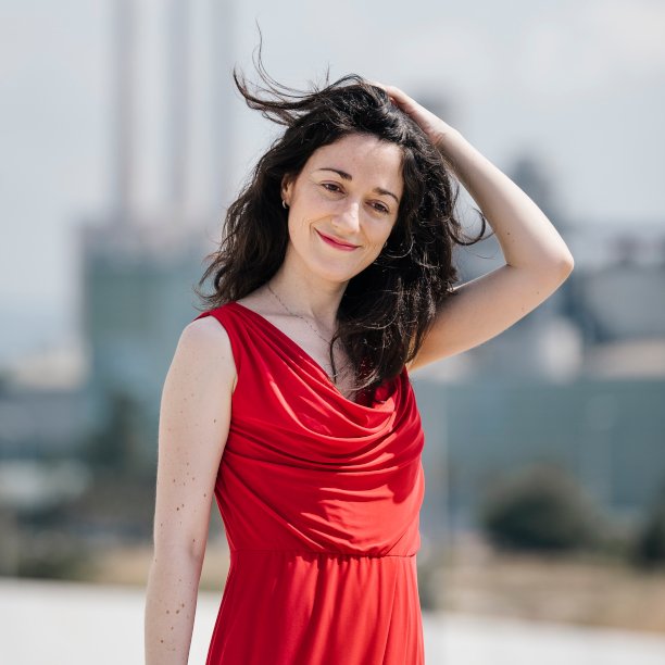 Este viernes: Texturas, una noche sublime con la Orquesta Sinfónica de Guayaquil, dirigida por Íñigo Pirfano, y la virtuosa pianista española Noelia Rodiles.

teatrosanchezaguilar.org/web-tsa/evento…