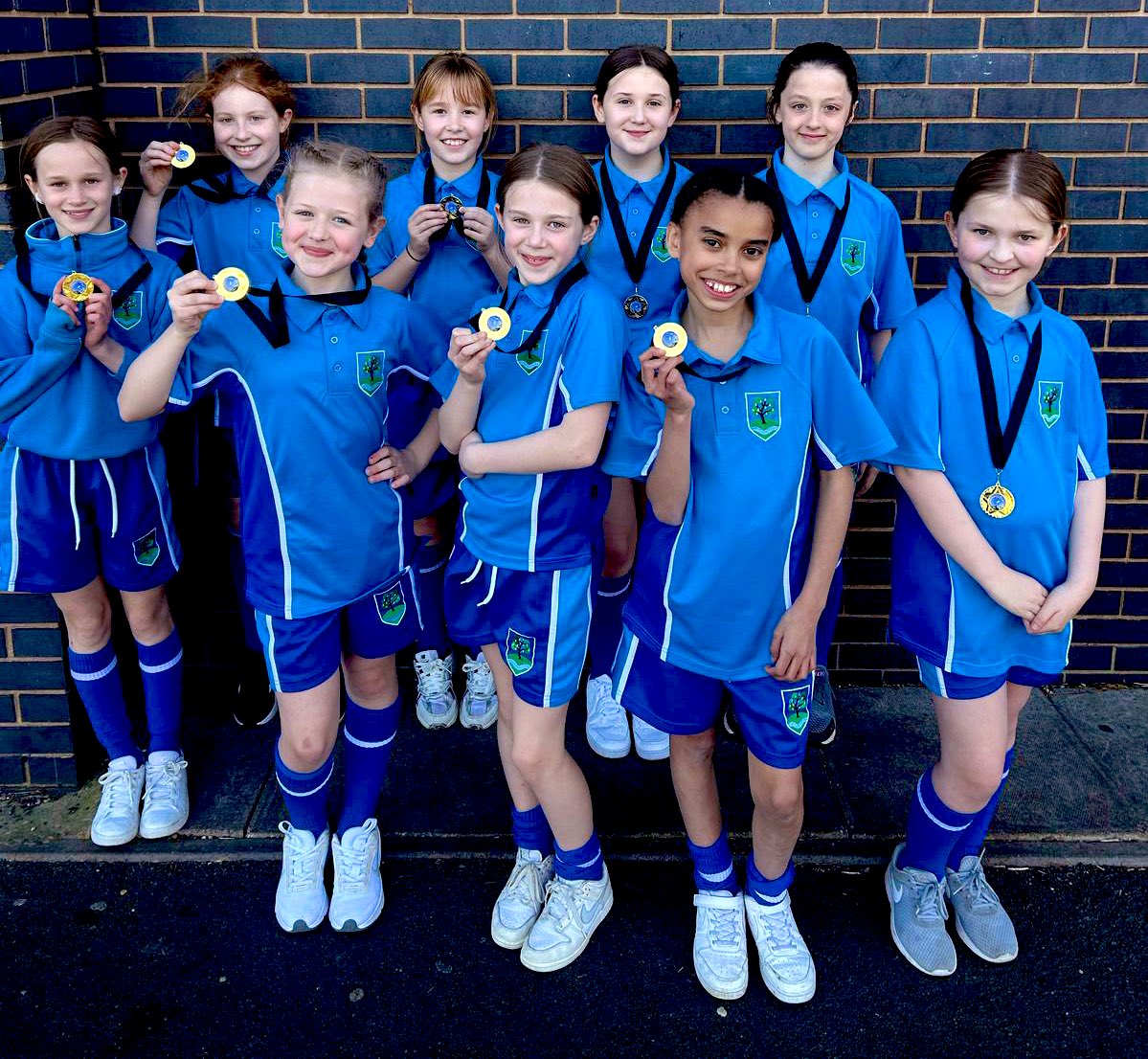 Year 5 Netball team producing the goods and striking 🥇 at the recent district netball competition!