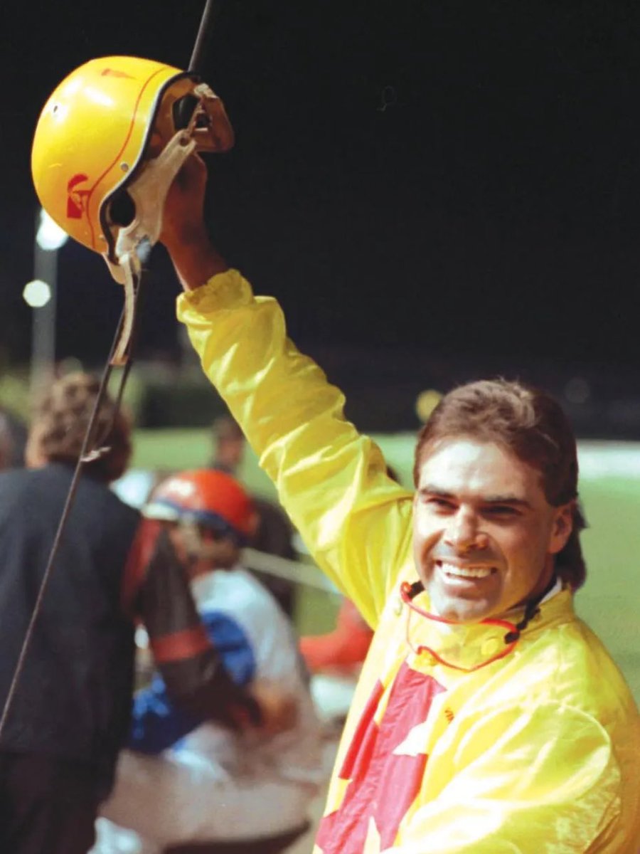 JohnTheMaestro's tweet photo. Today marks 34years since VJ KNIGHT leaving us

#OnlyWords 

#TheLateGreatVJK

☝️⭐️⭐️ 😢 https://t.co/WjnM1tsjmn