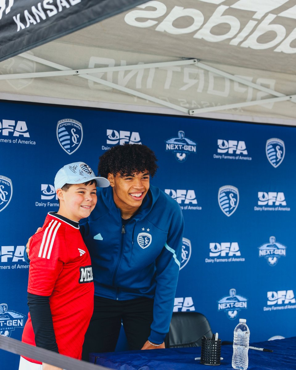 Sporting KC Youth Soccer (@sportingkcyouth) on Twitter photo Sporting Next-Gen was a success with over 4,000 players and Families!
Thanks to everyone who made it a great weekend of competition and fun! Featuring <a href="/SportingKC/">Sporting Kansas City</a> player appearances, competitive action, and exclusive prizes.๐
โฝ๐
#sportingkc #youthsoccer Sporting Next-Gen was a success with over 4,000 players and Families!
Thanks to everyone who made it a great weekend of competition and fun! Featuring <a href="/SportingKC/">Sporting Kansas City</a> player appearances, competitive action, and exclusive prizes.๐
โฝ๐
#sportingkc #youthsoccer