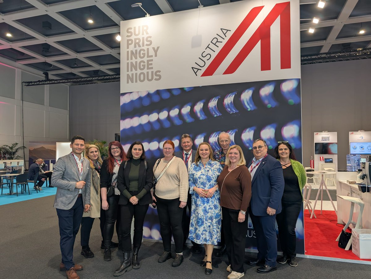 <a href="/aerztekammerat/">Österr. Ärztekammer</a> #ÖÄK @oegtelemed auf der #DMEA25 am Stand der #WKO mit stv SC Dr Scharinger nach dem ersten Kongresstag. #KI im Fokus