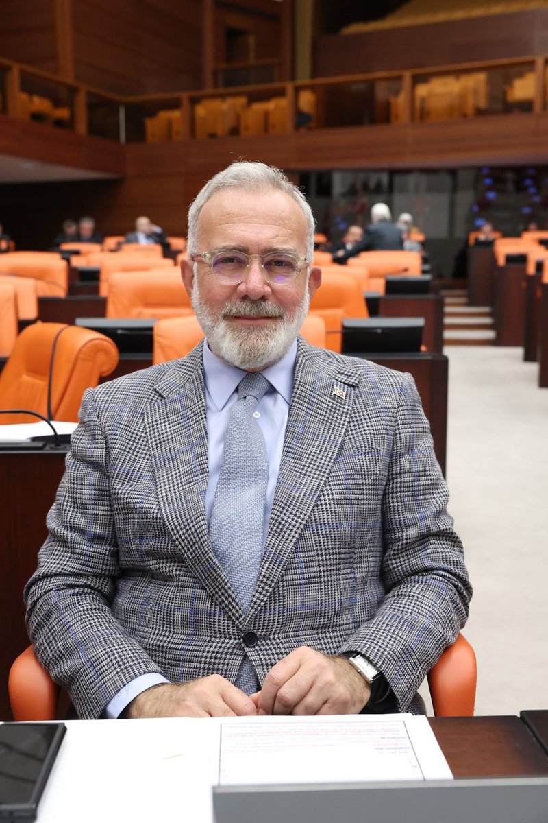 Yenisehirlioglu's tweet photo. 📍@TBMMGenelKurulu 

İklim Kanunu Teklifi’nin görüşmelerine devam ediyoruz.

Ülkemiz ve milletimiz için hayırlara vesile olsun. https://t.co/grgk2nAiaD