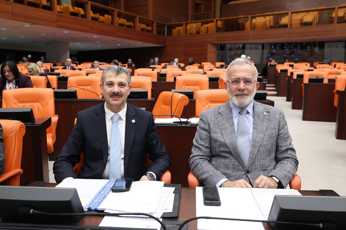 Yenisehirlioglu's tweet photo. 📍@TBMMGenelKurulu 

İklim Kanunu Teklifi’nin görüşmelerine devam ediyoruz.

Ülkemiz ve milletimiz için hayırlara vesile olsun. https://t.co/grgk2nAiaD
