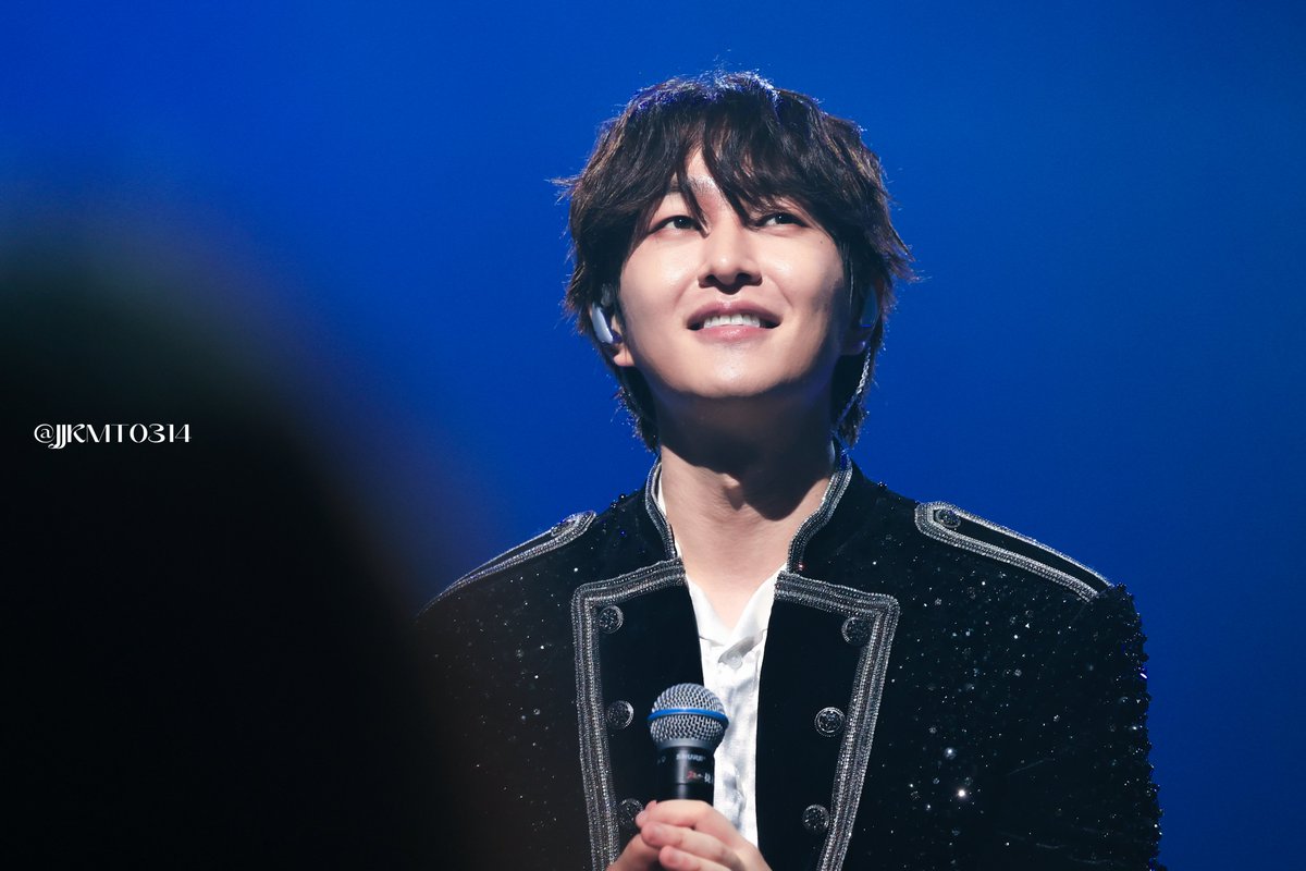jjkmt0314's tweet image. 250405 ONEW CONCERT [ONEW THE LIVE : CONNECTION] IN TAIPEI

#온유 #ONEW #オニユ #이진기
#ONEW_CONNECTION #ONEW_THE_LIVE_CONNECTION
#MADFORONEW