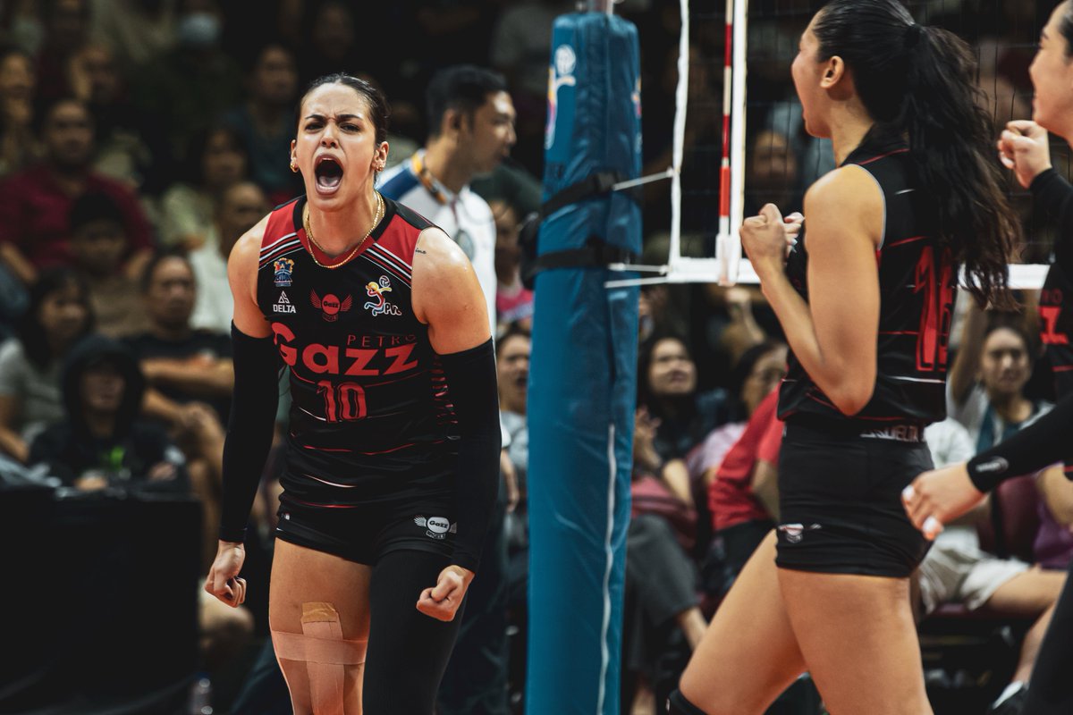 isthatlem's tweet photo. Petro Gazz Angels takes game 1 against Creamline Cool Smashers

📷 Lemuel Medina Seijo

#PetroGazzAngels #GazzedUp #PVL2025 #CanonPhotographer #SportsPhotographee https://t.co/KXzrJh7XHO