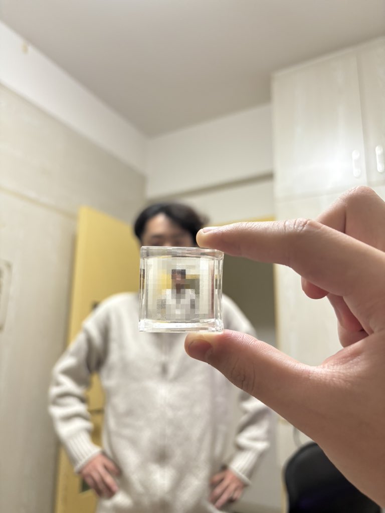 pixeluxe88's tweet photo. The real-life version of the Orb of Dominance.
#pixeluxe #pixelcrystal #MinecraftMovie https://t.co/f3Tqm1uMHh