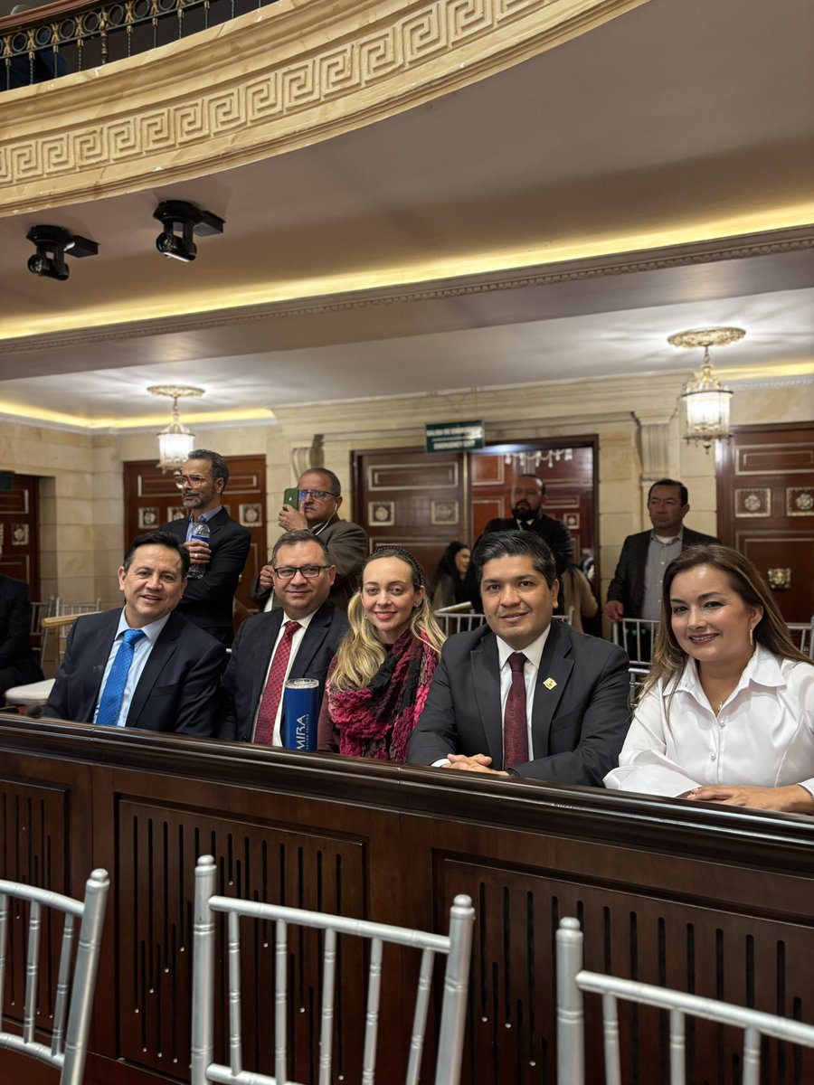 El <a href="/PartidoMIRA/">Partido MIRA</a> agradece a los 50 congresistas de <a href="/CamaraColombia/">Cámara de Representantes de Colombia</a> y <a href="/SenadoGovCo/">Senado de la República 🇨🇴</a>, de diversos partidos políticos que apoyaron con su voto la candidatura del Dr. Plinio Alarcón Buitrago, como magistrado del <a href="/CNE_COLOMBIA/">CNE Colombia</a>. 

Cada voto nos reafirma el compromiso de seguir trabajando