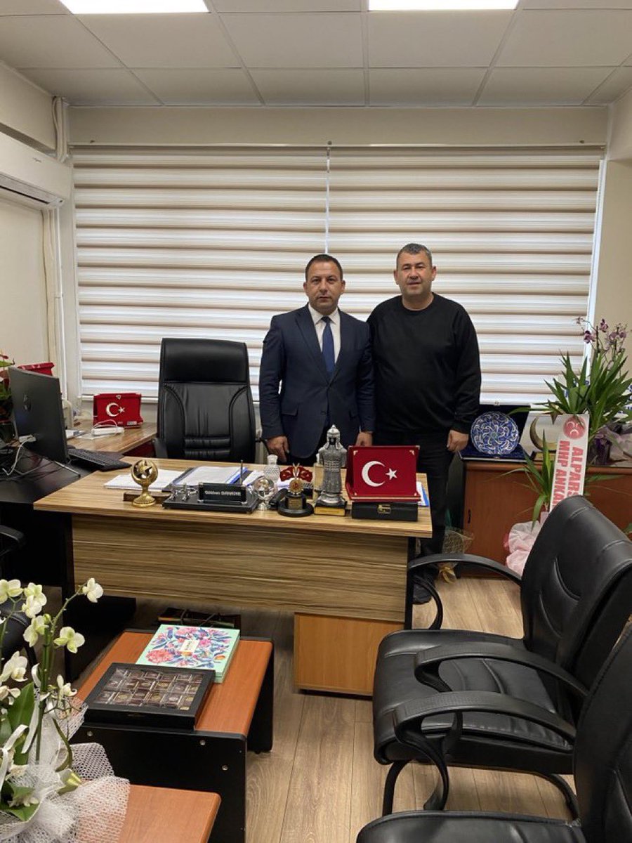Yaşar Karadağ 🇹🇷🇦🇿 (@mhpyasarkaradag) on Twitter photo Ankara İl Milli Eğitim Müdür Yardımcılığı görevine atanan Gökhan Bahadır <a href="/gkhbhdr/">Gökhan Bahadır</a> kardeşime hayırlı olsun ziyaretinde bulunduk.
Kıymetli müdürümüze yeni görevinde başarılar diliyorum. Ankara İl Milli Eğitim Müdür Yardımcılığı görevine atanan Gökhan Bahadır <a href="/gkhbhdr/">Gökhan Bahadır</a> kardeşime hayırlı olsun ziyaretinde bulunduk.
Kıymetli müdürümüze yeni görevinde başarılar diliyorum.