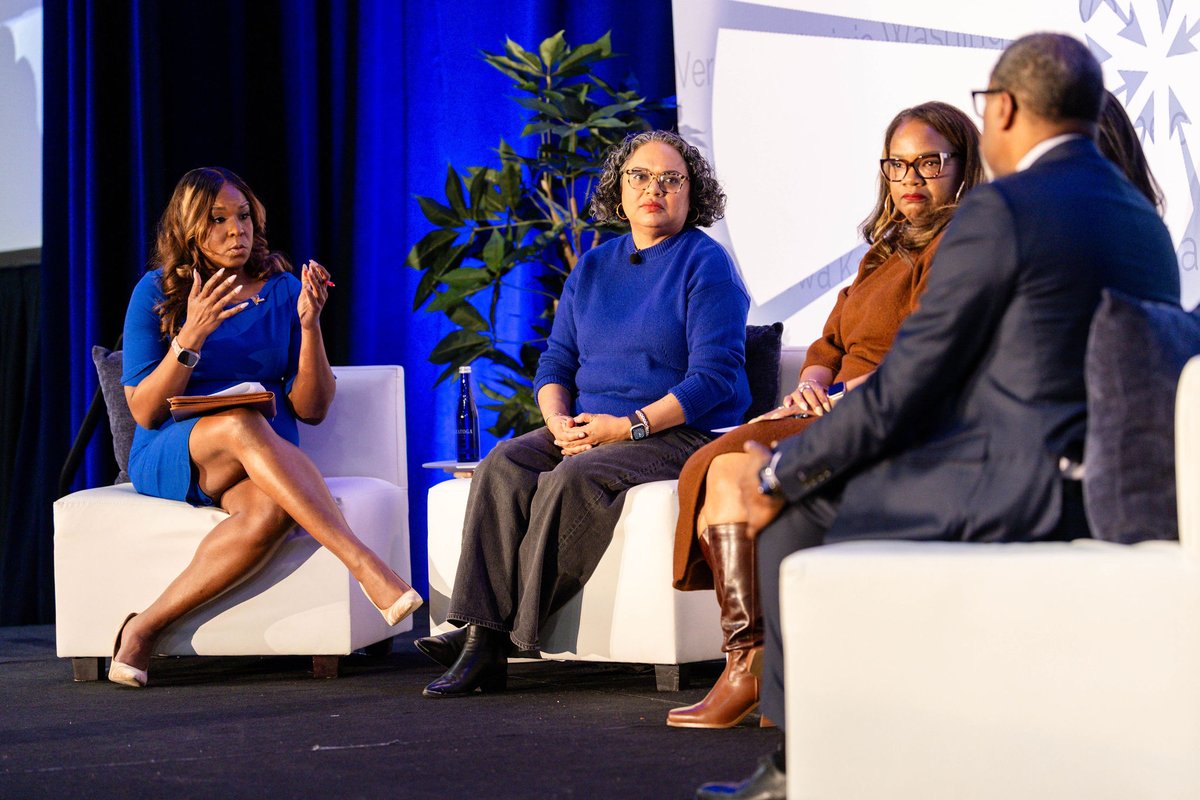AmericaVotes's tweet photo. Leaders on the frontlines of the battle to protect our freedoms and rights, @SEIUpres, @DerrickNAACP, @mintimm, and @reyna_symone, addressed #AVsummit25 about the moment we are in and what should be giving our community hope as we move forward. https://t.co/k19CKoOsl2