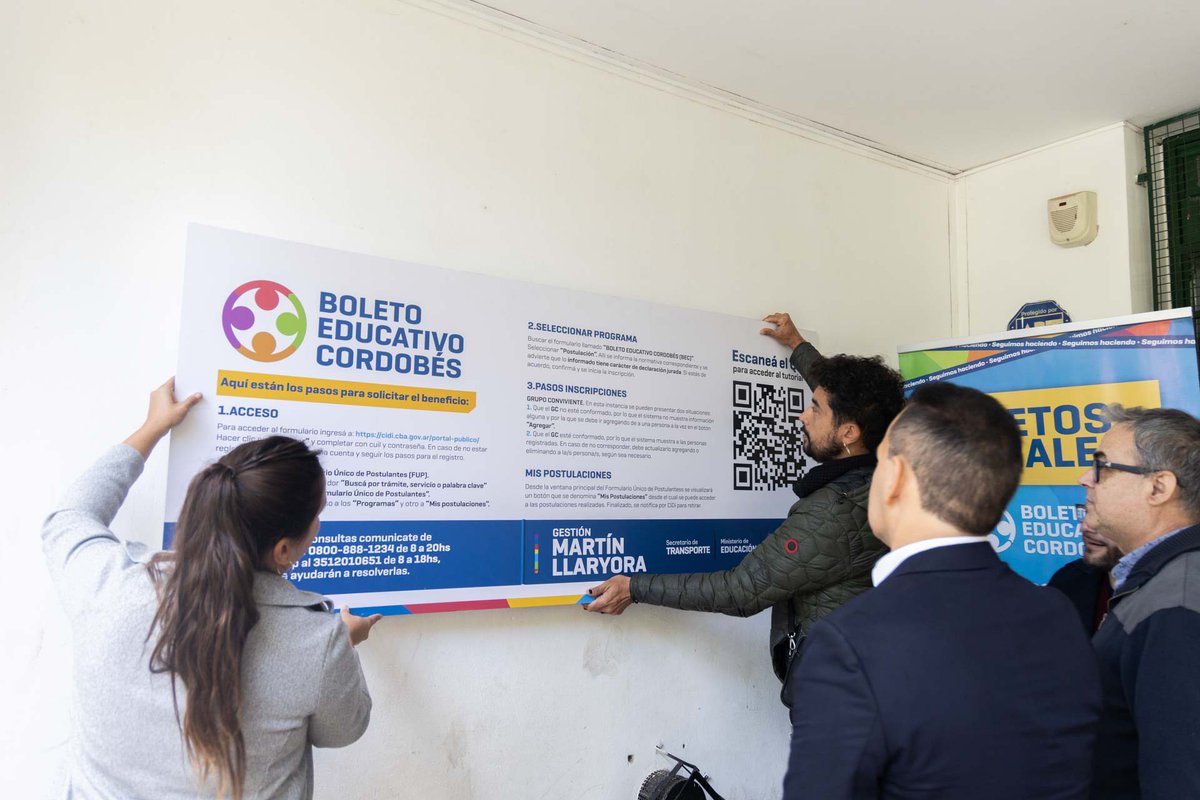 marcerodio's tweet photo. El #BEC acompaña a toda la comunidad educativa 🚍📚

👨🏼💻 Realizamos un operativo del Boleto Educativo Cordobés en📍el IPEM Nº 10 Roma.

👩🏻🏫 A través de este programa, brindamos asesoramiento y seguimiento de trámites, y dejamos un instructivo para realizar la inscripción. 🤳 https://t.co/WV7rsuXuqf