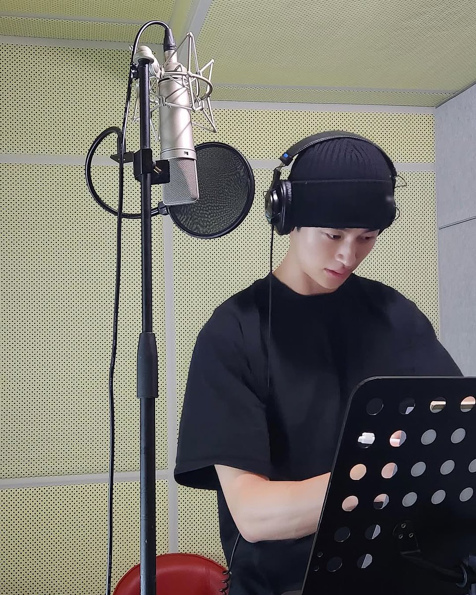 bbyeonwooseok's tweet photo. #선재업고튀어 #LovelyRunner #선업튀 #류선재 #비하인드
#변우석 #ByeonWooSeok #ビョンウソク https://t.co/qnCgj1UvRf