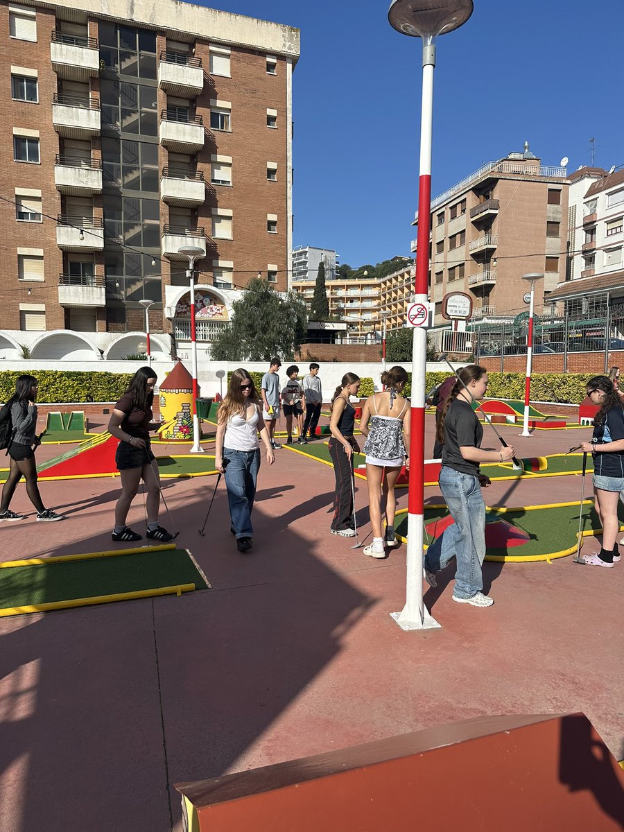 GraveneyPE's tweet photo. DAY 5: Football for our u14 boys and u14 girls teams against Premier Barcelona. Rugby section enjoyed a morning out in the sun playing mini golf and bowling ⛳️ 🎳 ⚽️ https://t.co/CmovvTwUPj