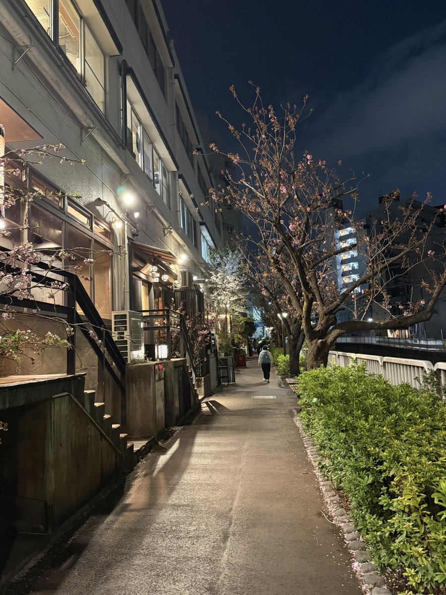 Larry Zhao tweet media