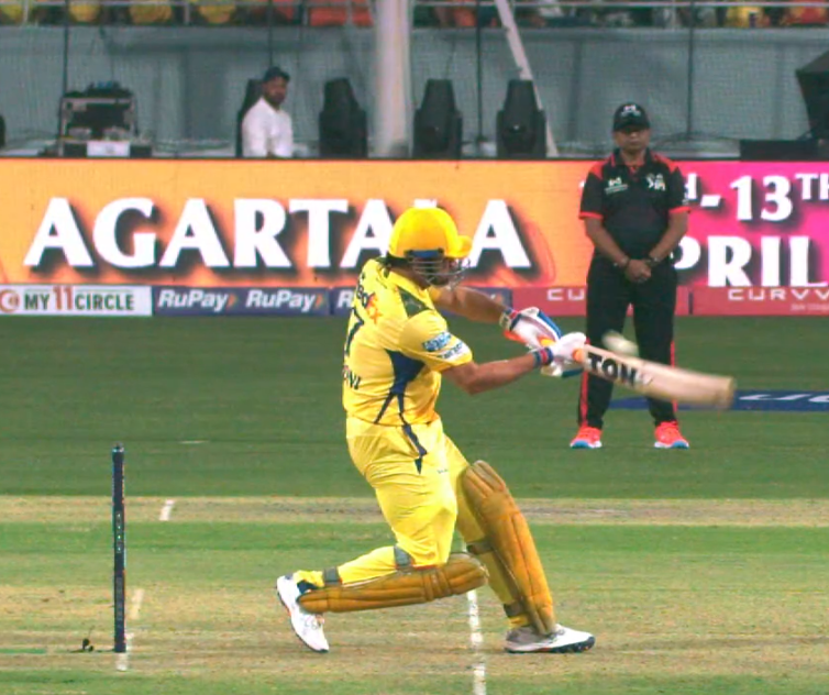 redbloodhood's tweet photo. 😂😂 Cannot sum it up better 
The life of CSK fan !

@KrisSrikkanth Cheeka: Paisa Vasool.. Paisa Double vasool.. Avlotaan !
#IPL2025 #pkvscsk