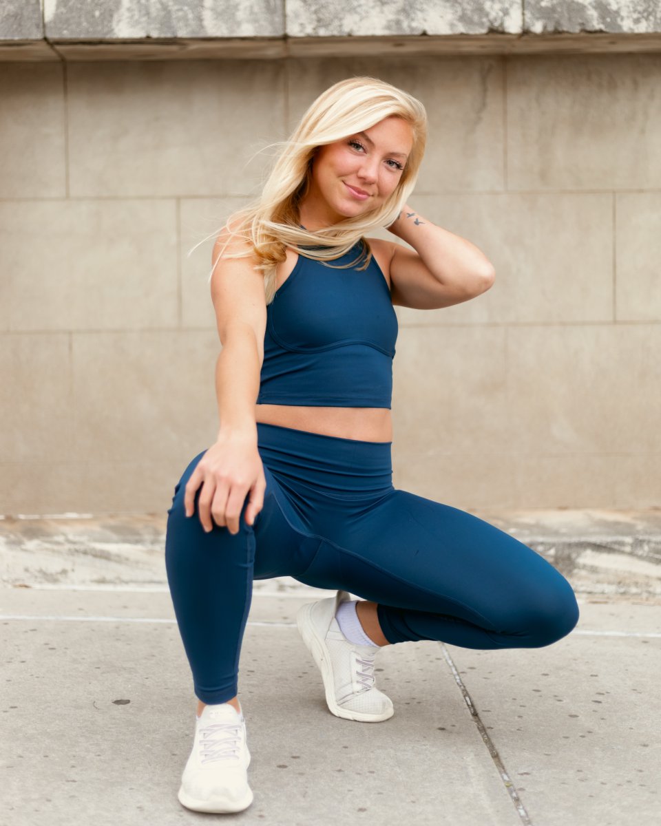 livevolutionary's tweet photo. The most perfect dark blue 🦋 💙🌀🫐  The best set for when you want color, but not too much. Oh, and it’s 30% off on our site now, too 🏃🏽‍♀️ 
-
-
-
-
-
#fashion #fitness #photoshoot #workout #apparel #spring #set #active https://t.co/ucz98CN84y