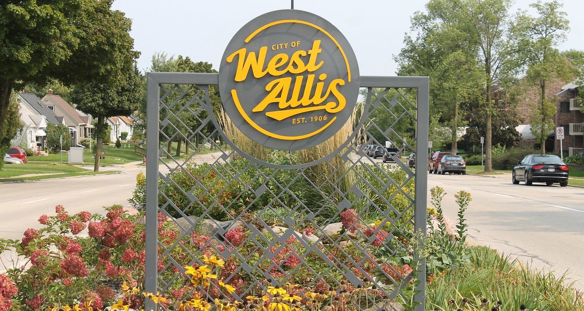 Milwaukee Record tweet media