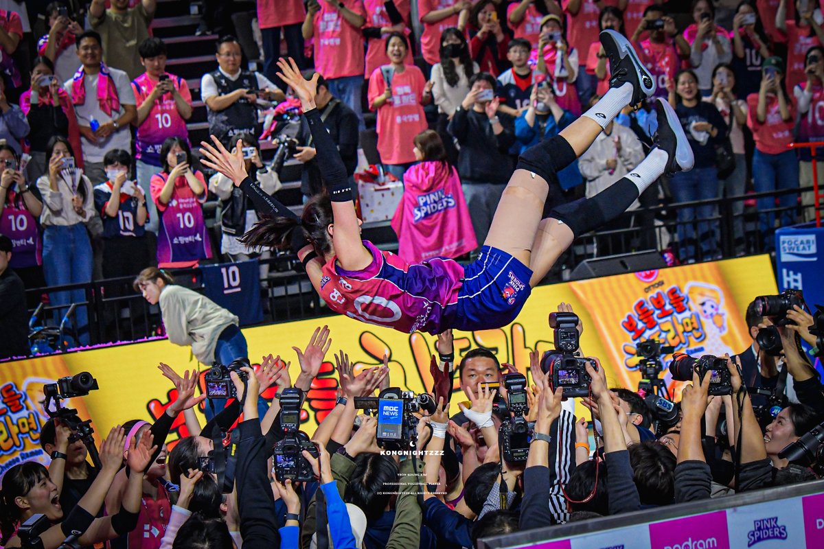 250409 
#김연경 #kimyeonkoung 

이보다 더 완벽한 엔딩이 있을까요?